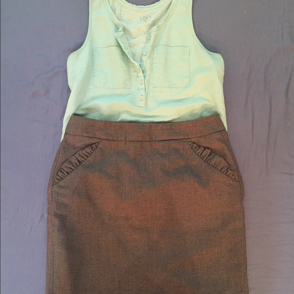 Charcoal grey Loft pencil skirt with ruffles // 2P